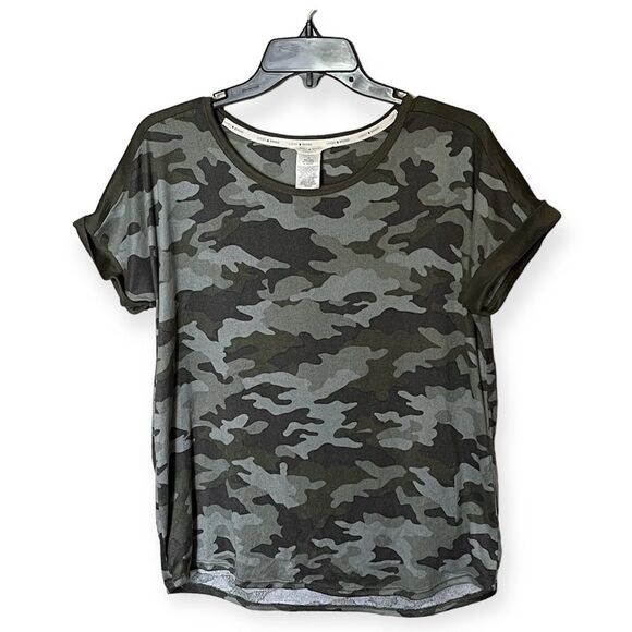 Lucky Brand Green Camo Print Short Rolled Sleeve Sweater Tee Shirt Size Large - Picture 1 of 6